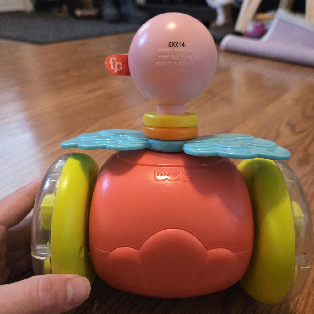 Fisher-Price Bat & Wobble Lion & Paradise Pals Pull-Along Flamingo Baby Toys Set - Picture 4 of 10